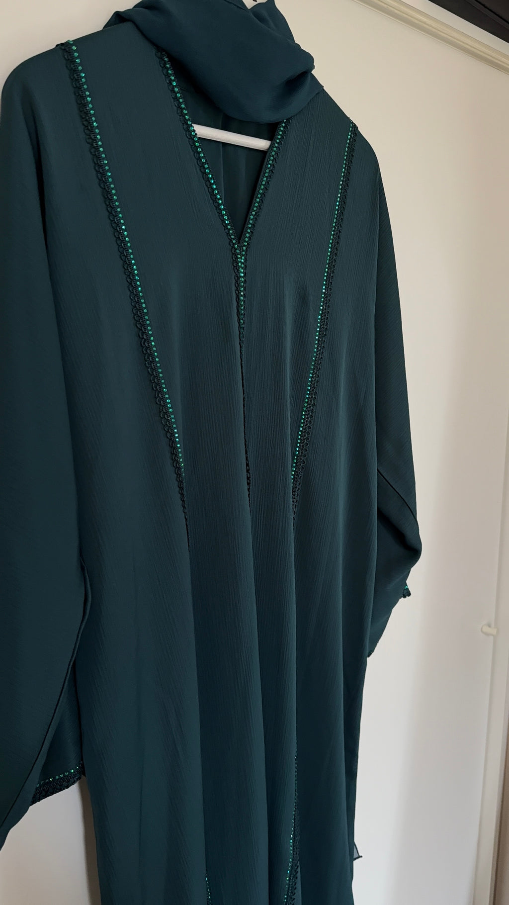 The Layla Abaya