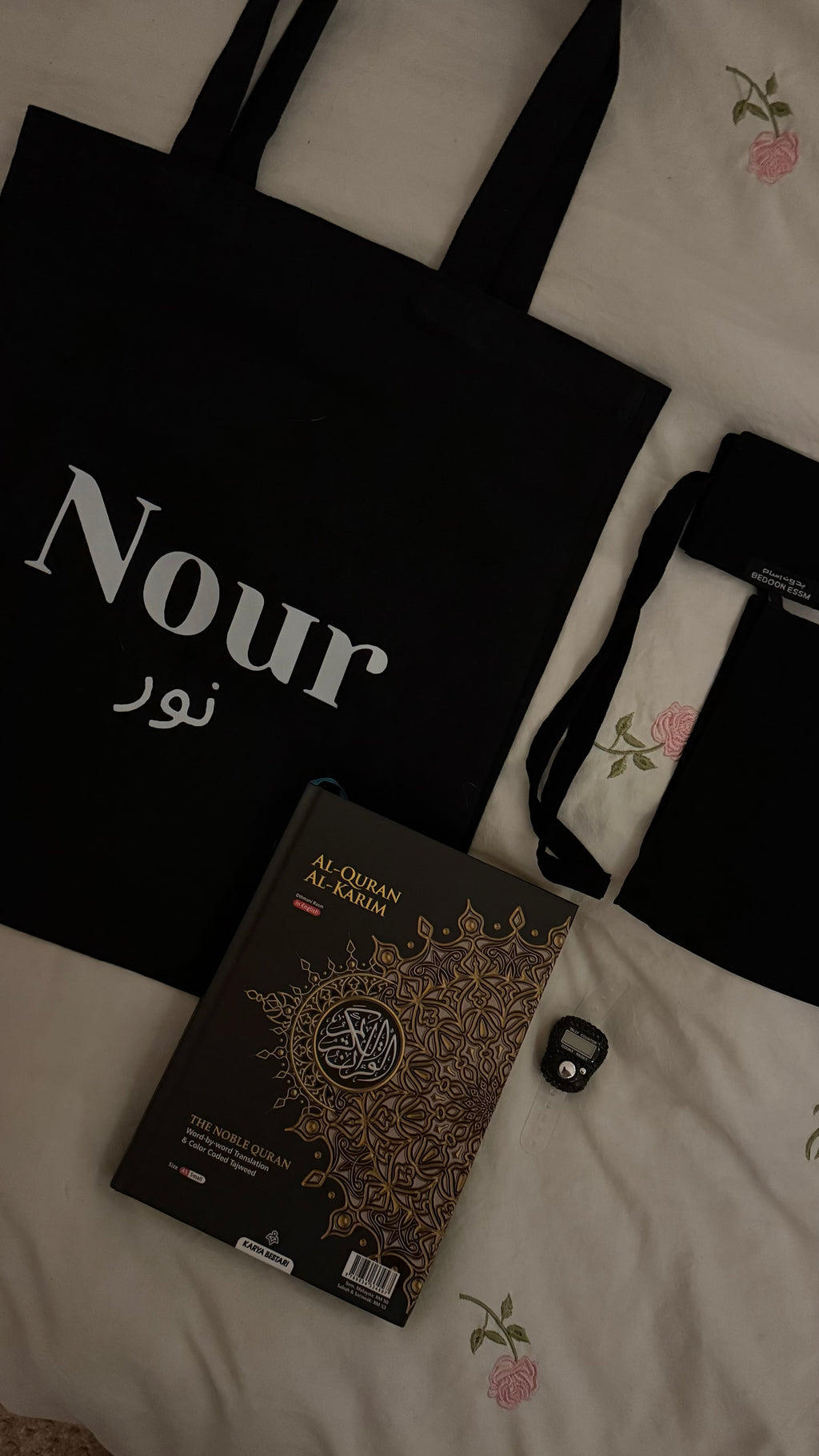 ‘Nour’ Tote Bag