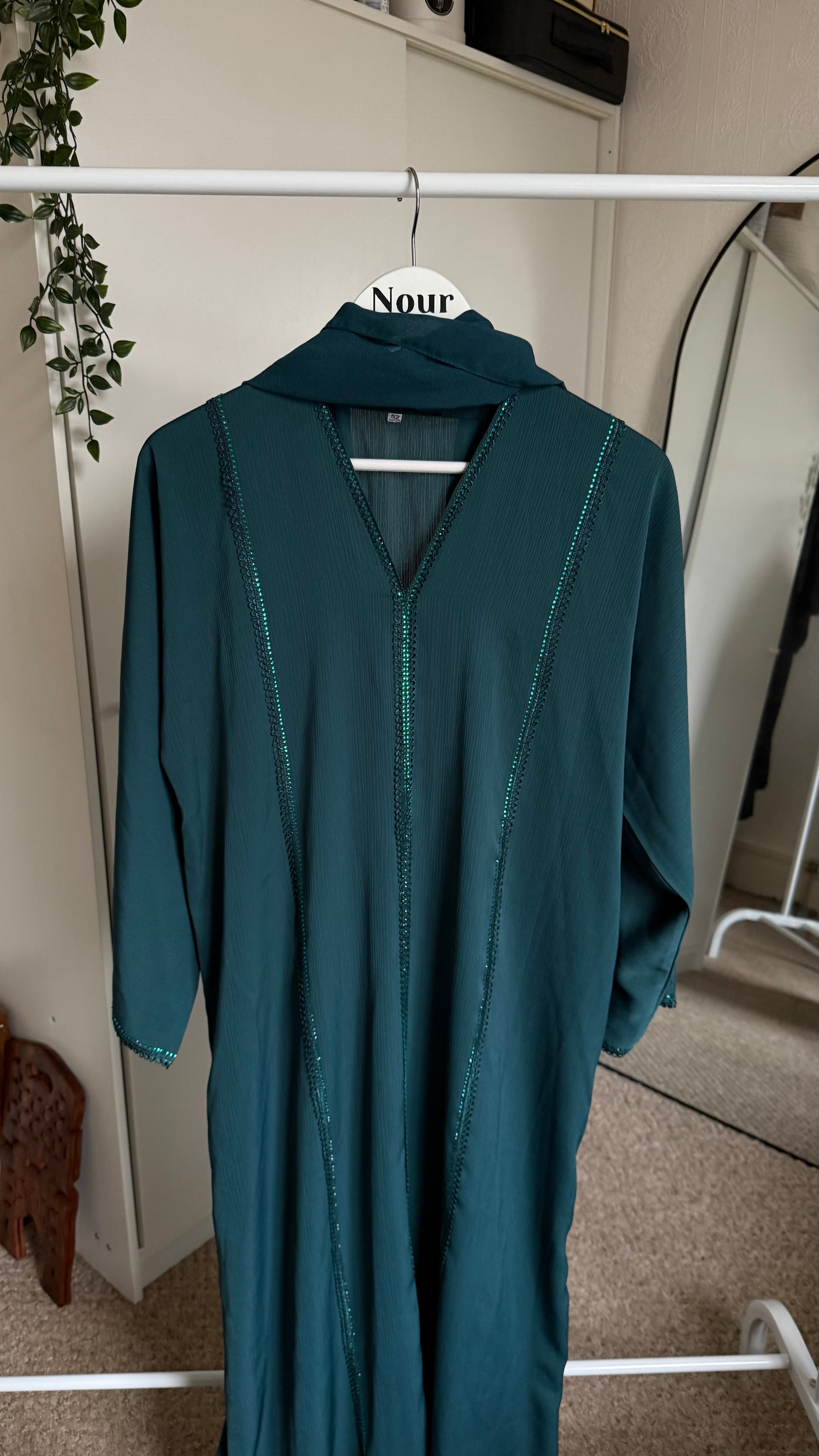 The Layla Abaya